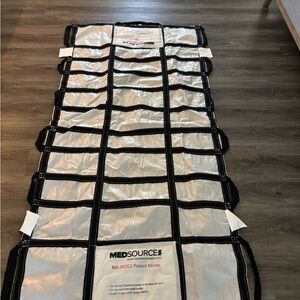 MedSource Patient Mover Sling in White and Black